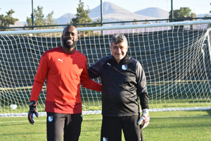 BB Erzurumspor’un yeni file bekçisi Farnolle ilk antrenmanına çıktı