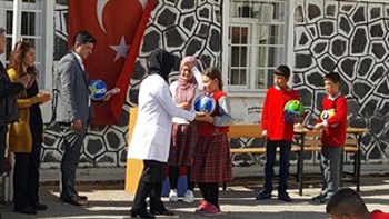Dadaş Ortaokulunda “Bilgeler Yarışıyor” bilgi yarışması yapıldı