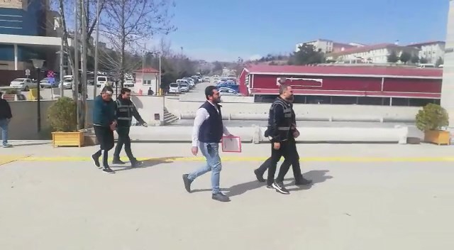 Elazığ’da 3 kişinin yaralandığı olayda mahkemeye sevk edilen 2 şüpheli tutuklandı