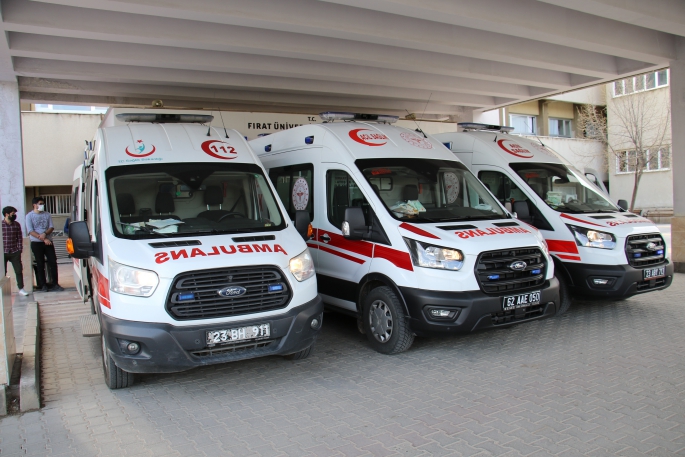 Elazığ'da otomobil ile motosiklet çarpıştı: 1 ölü