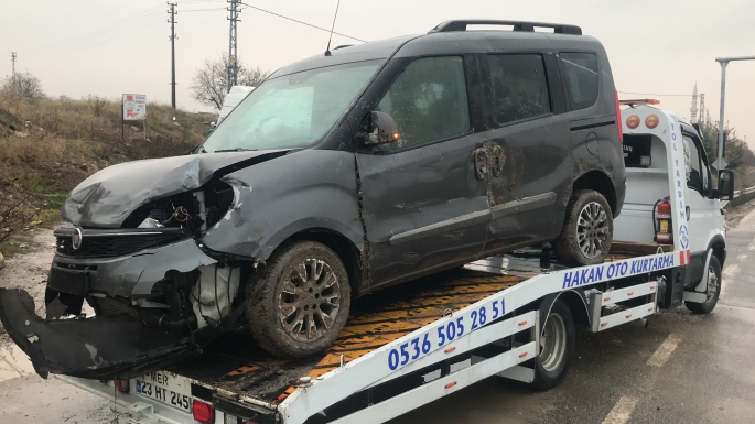 Elazığ’da zincirleme trafik kazası :1 yaralı