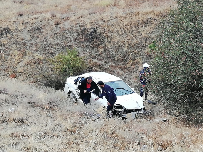 Erzincan’da trafik kazası: 1 ölü 3 yaralı