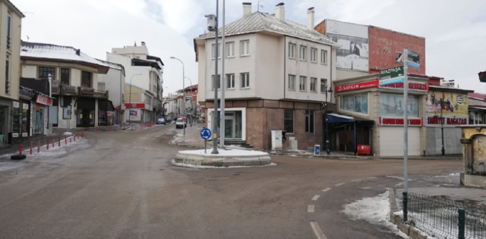 Erzurum’da sokaklar boş kaldı