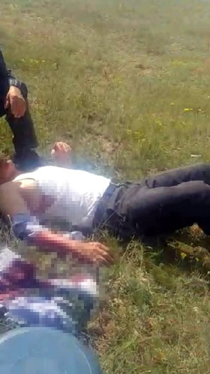 Erzurum’da traktör şarampole uçtu: 2 yaralı