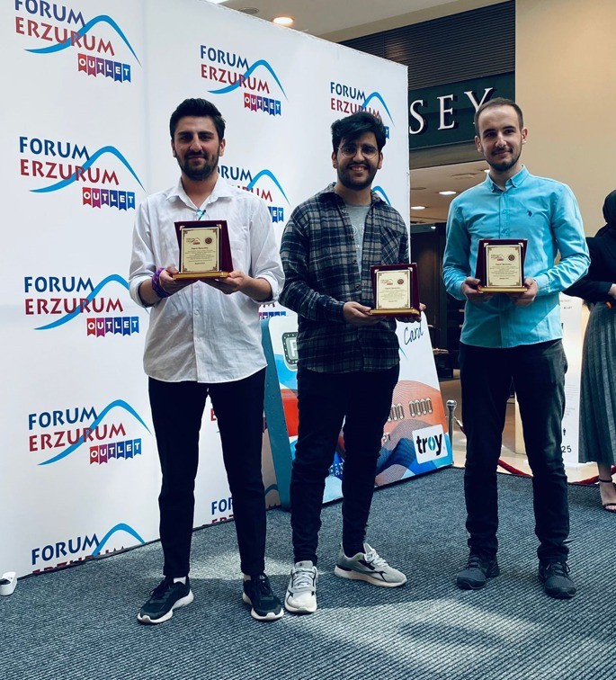 Forum Erzurum Outlet’de öğrencilere destek veren anlamlı etkinlik