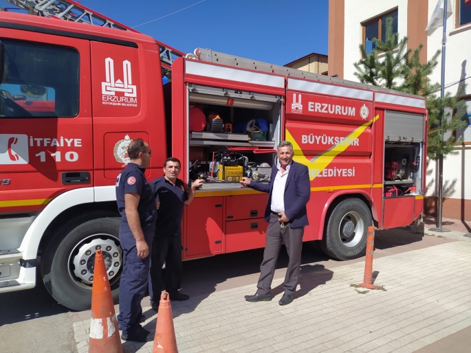 Horasan’da İtfaiye Haftası kutlanıyor