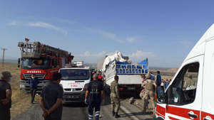 Iğdır’da zincirleme trafik kazası: 3 yaralı