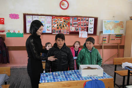 Öğretmen istedi, AFAD yardıma koştu