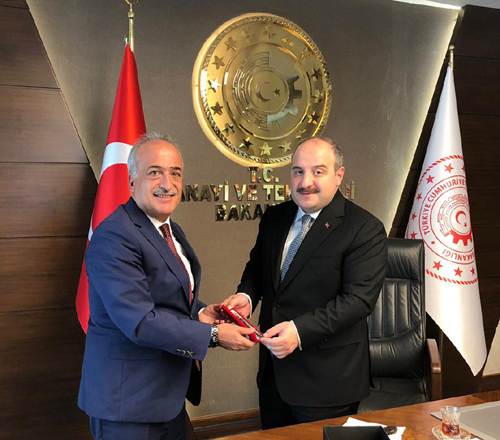 Rektör Çomaklı’dan Sanayi ve Teknoloji Bakanı Varank’a ziyaret