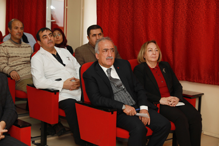 Rektör Çomaklı, Fakülte ziyaretlerine kaldığı yerden devam ediyor