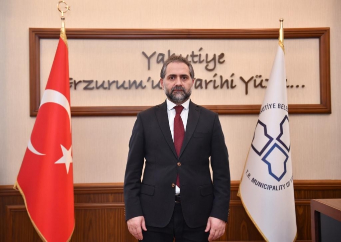 Sekmen ve Uçar zirvede