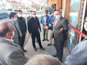 Şenkaya Belediyesi’nden beyaz masa hizmeti