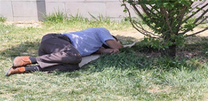 Sıcaklardan bunalıp soğuk duş tehlikeli olabilir