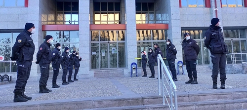 Sokak satıcılarına operasyon