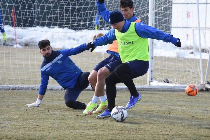 TARAFTARIN PLAY OFF UMUDU