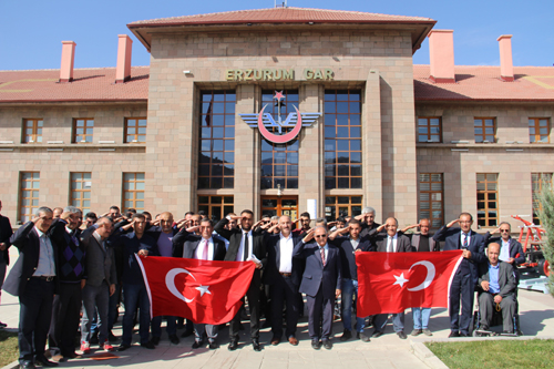 TCDD çalışanlarından ‘Barış Pınarı Harekatı’na destek
