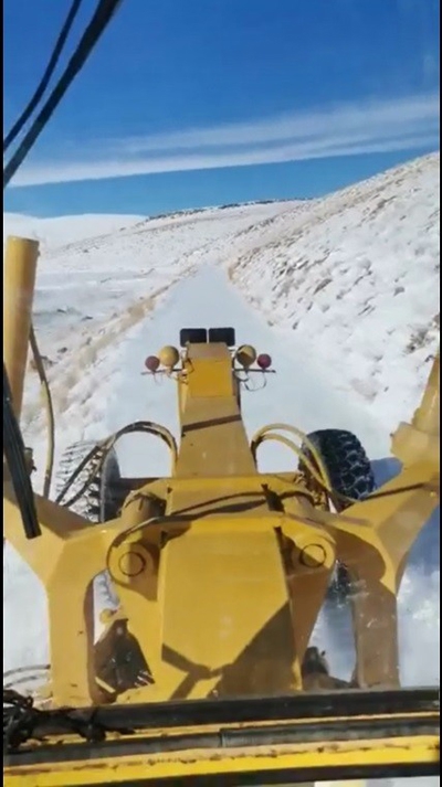 Tekman’da 30 köy yolu ulaşıma kapandı