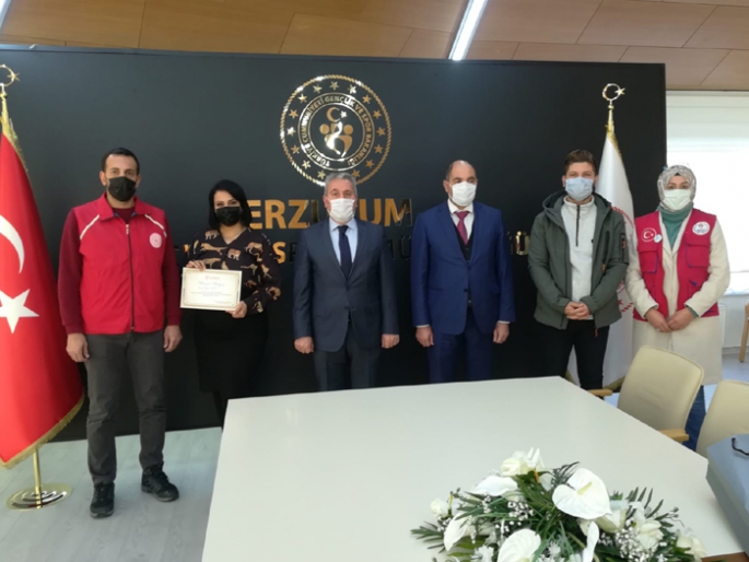 Türkiye’nin en güzel sesleri ödüllendirildi