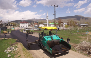 Yakutiye asfalt startını verdi