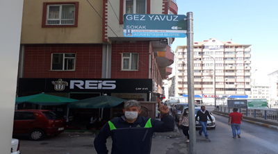 Yeni levhalar asıldı!