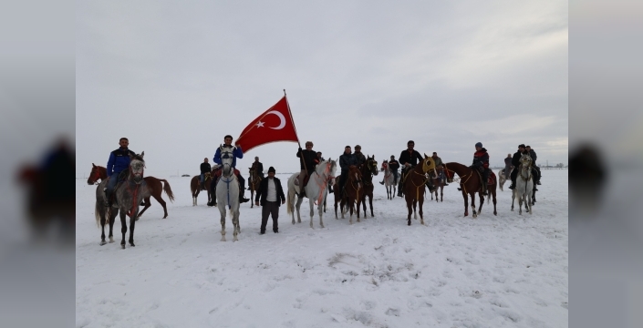 Aziziye Belediyesi’nden yaban hayata destek